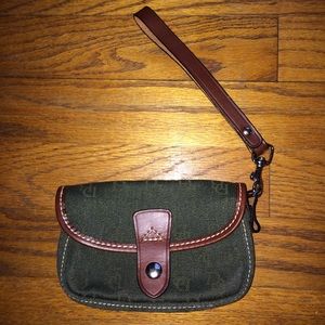 Dooney & Bourke wristlet